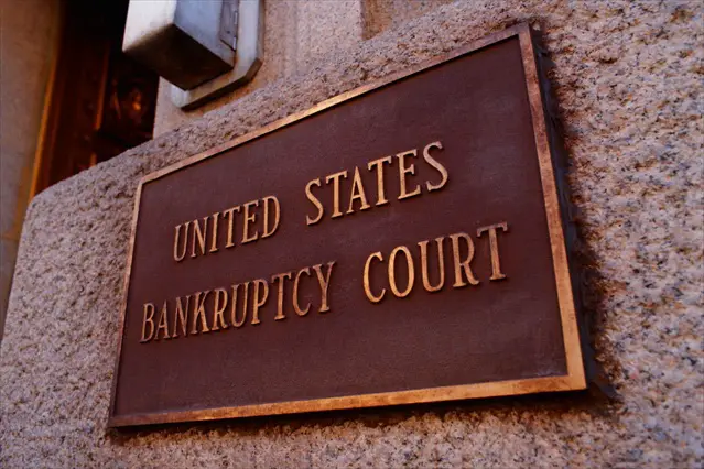 How Long Does Bankruptcy Stay on Credit Report